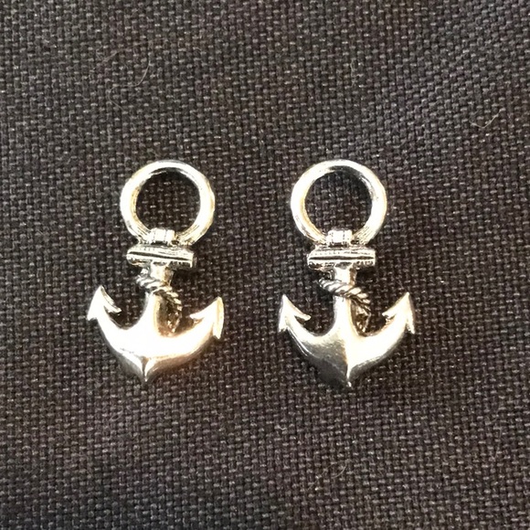 1980’s Anchor Charm/Pendant. Silver-tone from Avon. Set of 2! - Picture 2 of 2